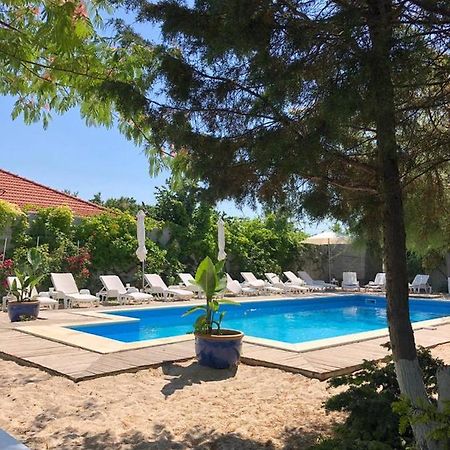 Casa Stavros Hotell Două Mai Eksteriør bilde